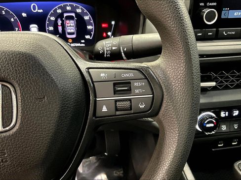 Used 2024 Honda Accord EX image 12