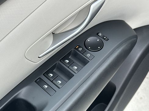 Used 2025 Hyundai Tucson SEL FWD image 15