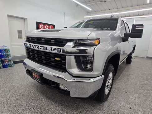Used 2023 Chevrolet Silverado 2500 LT w/ Convenience Package image 12