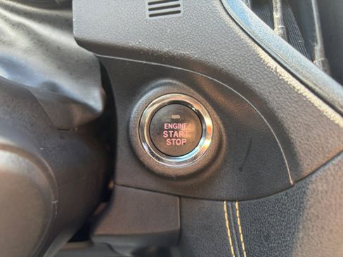 Used 2023 Subaru Crosstrek 2.5i Sport AWD/4WD image 30