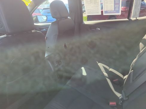 Certified 2024 Chevrolet Equinox RS image 16