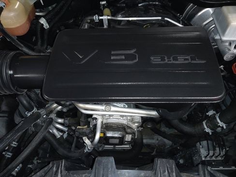 Used 2022 RAM 1500 Big Horn image 30