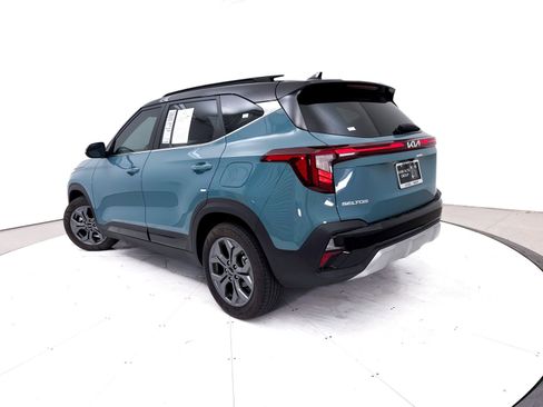 Certified 2024 Kia Seltos S FWD image 2