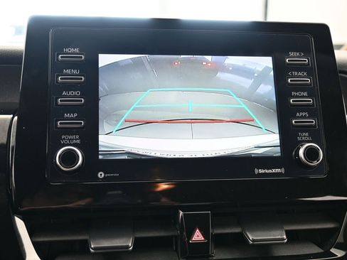 Used 2022 Toyota Camry SE image 20