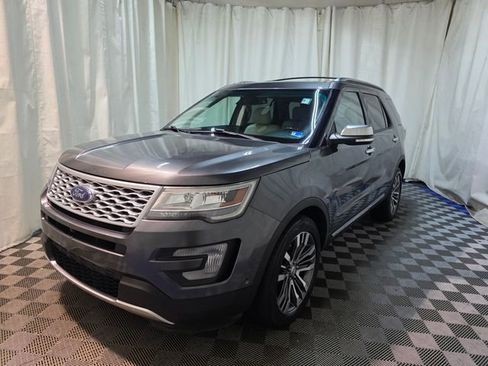 Used 2016 Ford Explorer Platinum image 7