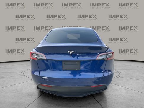 Used 2021 Tesla Model Y Long Range image 4