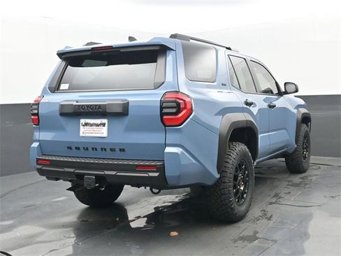 New 2025 Toyota 4Runner SR5 image 20