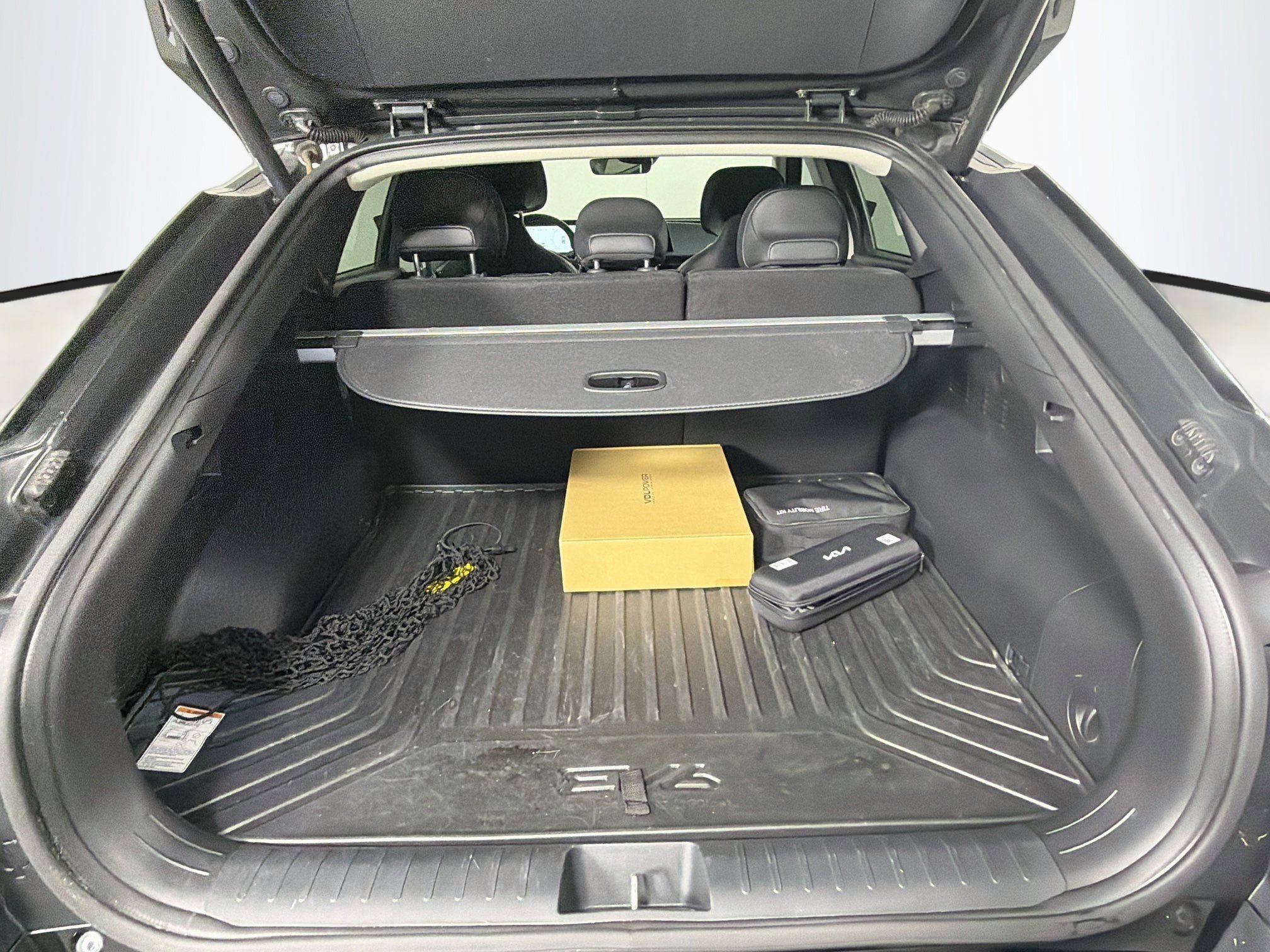 Used 2023 Kia EV6 Wind AWD/4WD image 28