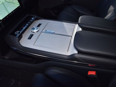 New 2025 Lincoln Navigator L Reserve w/ Jet Appearance Package image 35