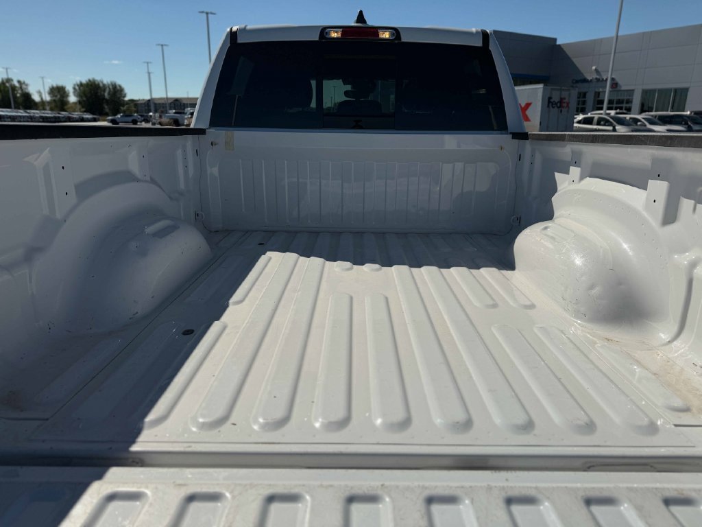 Used 2025 RAM 1500 Tradesman AWD/4WD image 16