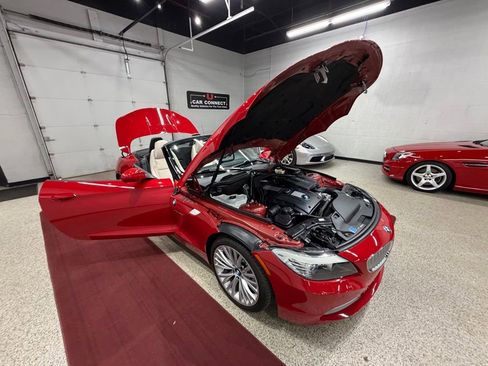 Used 2010 BMW Z4 sDrive35i image 60
