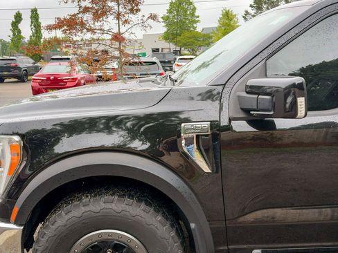 Used 2021 Ford F150 Lariat w/ Trailer Tow Package AWD/4WD image 3