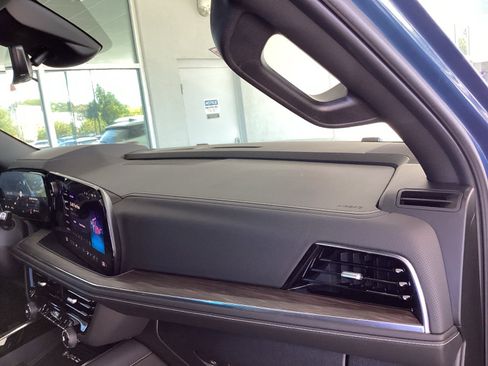 New 2025 Chevrolet Tahoe Premier image 18