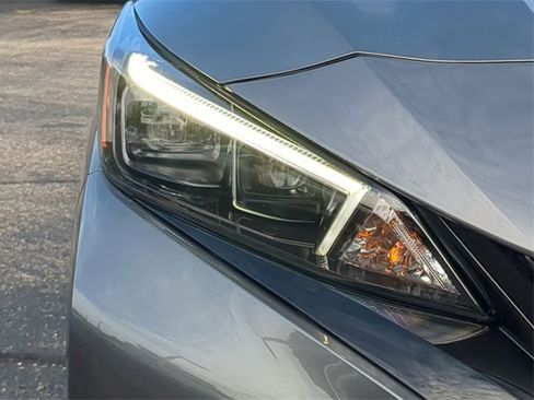 New 2025 Nissan Leaf SV Plus image 9