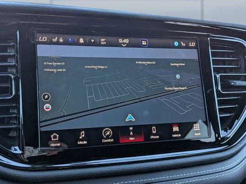 Used 2025 Dodge Durango SRT Hellcat w/ Black Package image 24