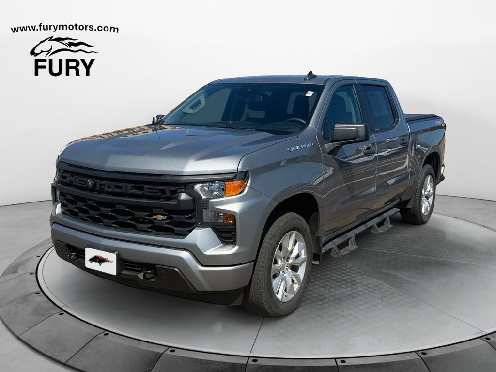 Used 2023 Chevrolet Silverado 1500 Custom AWD/4WD image 8