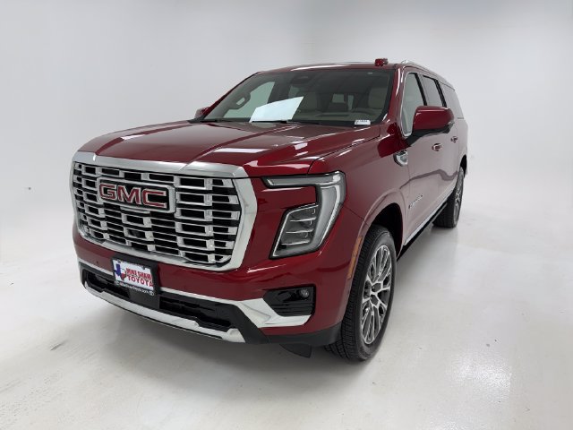 Used 2026 GMC Yukon XL Denali w/ Denali Reserve Package RWD image 4