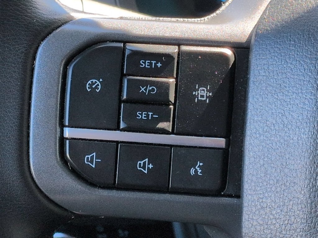 Used 2025 Ford F150 XLT w/ Equipment Group 301A Standard AWD/4WD image 7