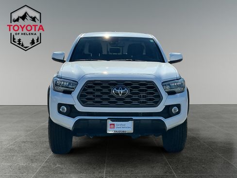 Certified 2023 Toyota Tacoma TRD Off-Road AWD/4WD image 8