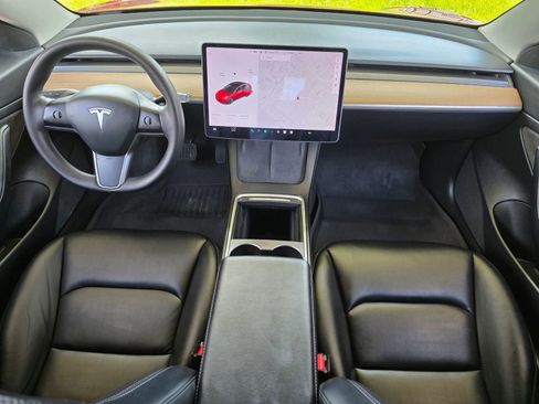 Used 2021 Tesla Model 3 Standard Range RWD image 13