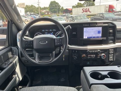 Used 2024 Ford F250 XLT AWD/4WD image 23