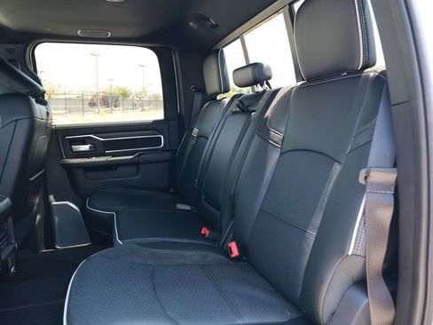 New 2026 RAM 3500 Laramie AWD/4WD image 33