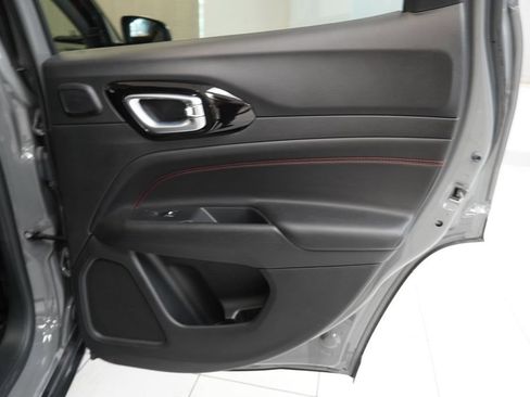 Used 2022 Jeep Compass Trailhawk w/ Sun and Sound Group AWD/4WD image 30