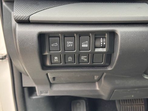 Used 2019 Subaru Forester Limited w/ Popular Package #3 image 24