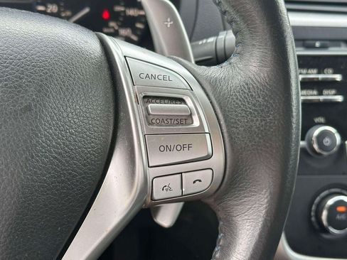 Used 2017 Nissan Altima 2.5 SR FWD image 22