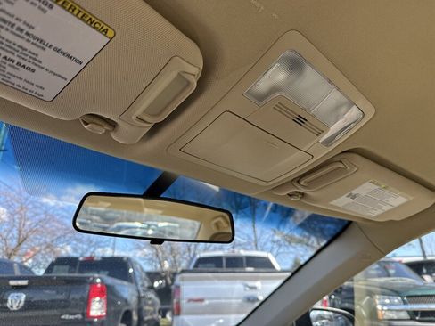 Used 2015 Toyota Camry XLE image 36