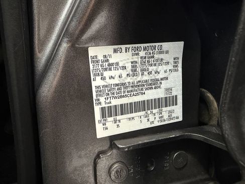 Used 2012 Ford F250 XLT w/ XLT Premium Pkg AWD/4WD image 28