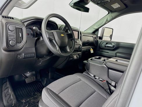 New 2026 Chevrolet Silverado 3500 W/T AWD/4WD image 3