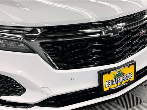 Used 2022 Chevrolet Equinox RS w/ RS Leather Package image 30