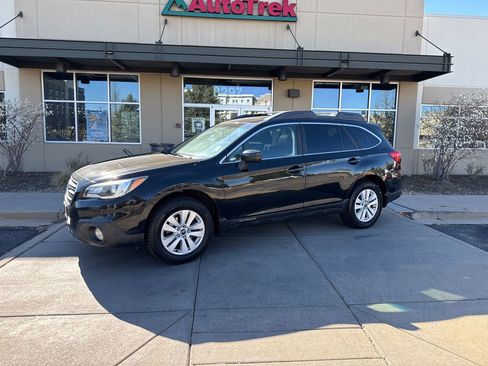 Used 2016 Subaru Outback 2.5i Premium AWD/4WD image 1