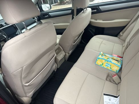 Used 2019 Subaru Legacy 2.5i Premium image 12