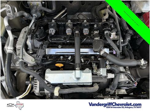 Used 2025 Nissan Versa SV FWD image 25