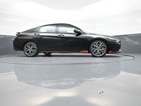 Used 2022 Hyundai Elantra N Base image 28