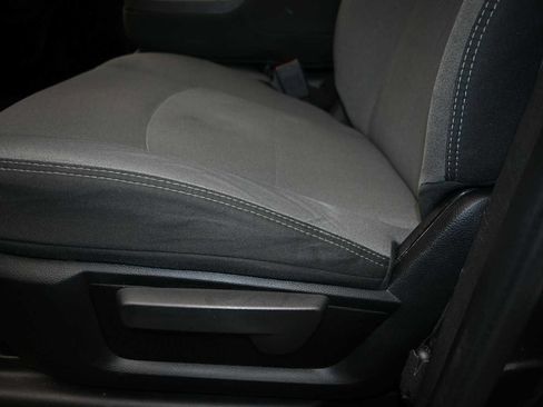 Used 2019 RAM 2500 Big Horn AWD/4WD image 10