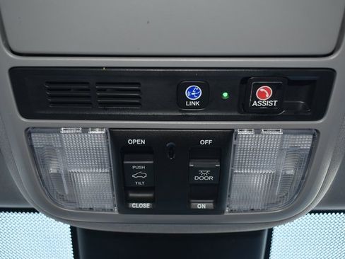 Used 2023 Honda Odyssey Elite image 34