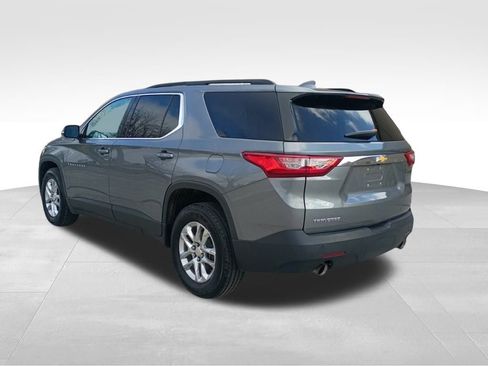 Used 2019 Chevrolet Traverse LT FWD image 3