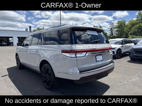 Certified 2023 Lincoln Navigator L Reserve AWD/4WD image 3