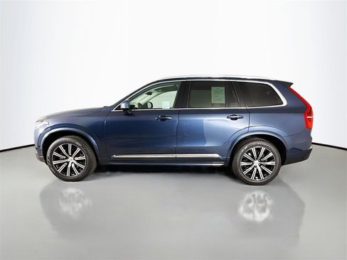 Certified 2025 Volvo XC90 B6 Core image 4