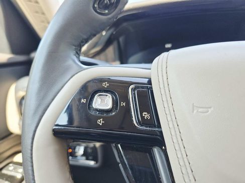 Used 2022 Lincoln Aviator Reserve w/ Equipment Group 201A AWD/4WD image 22