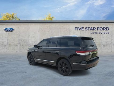 Used 2024 Lincoln Navigator Reserve AWD/4WD image 6