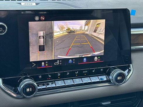 New 2026 GMC Canyon Denali image 16