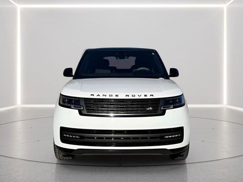 Certified 2023 Land Rover Range Rover SE image 8
