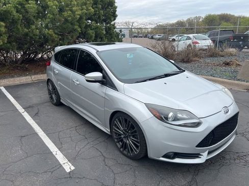 Used 2014 Ford Focus ST FWD image 1