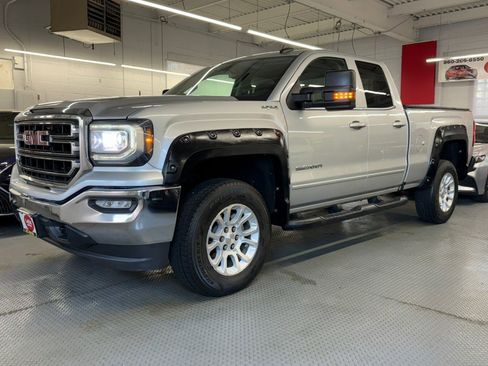 Used 2016 GMC Sierra 1500 SLE w/ SLE Value Package AWD/4WD image 1
