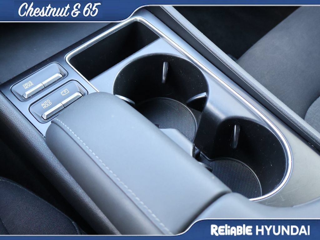 Certified 2025 Hyundai Sonata SEL FWD image 39