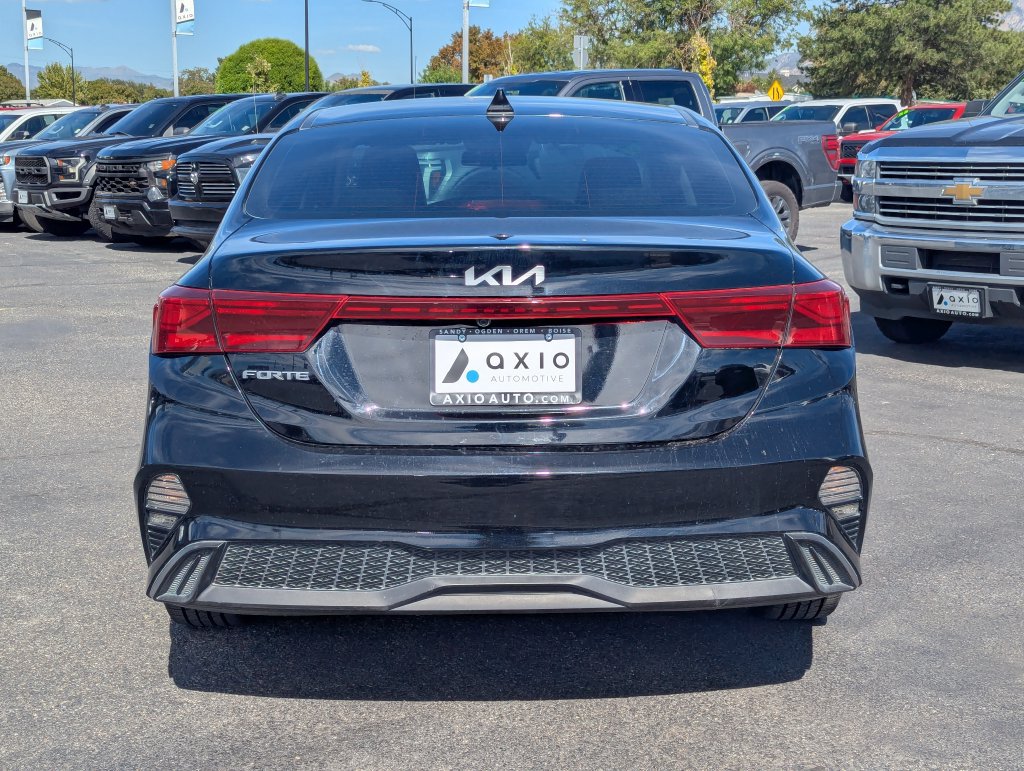 Used 2023 Kia Forte LXS FWD image 6
